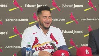 Cardinals introduce Willson Contreras
