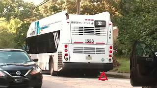 MARTA bus, USPS vehicle collide; multiple passengers reportedly injured