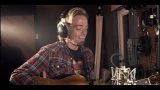 Download lagu Black Stone Cherry - 'Give Me One Reason'