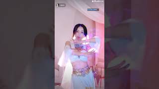 小鹿乱撞.20220509172918