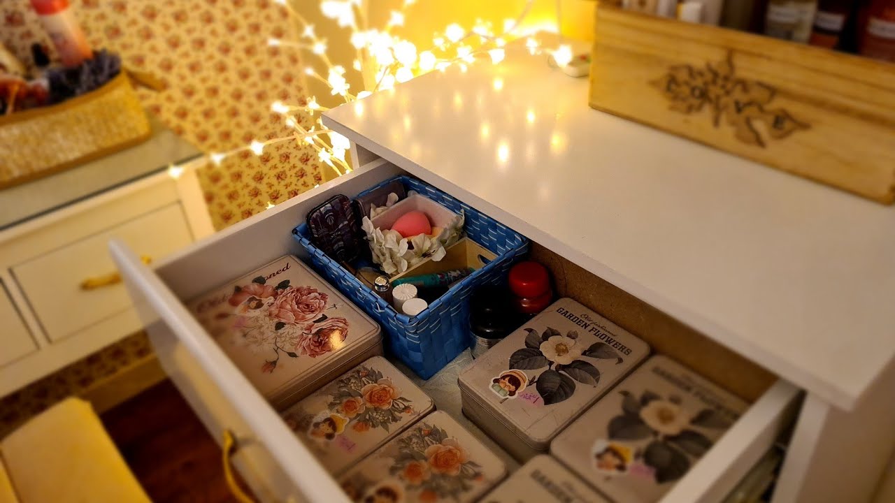 نظمي معي بيتك...بيتك مكانك يعني شي نظيف🌷