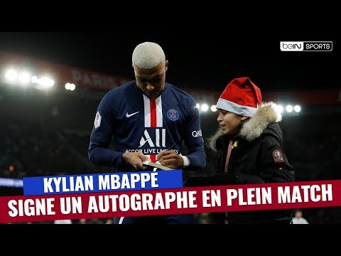 PSG : Quand MBappé signe un autographe en plein match !