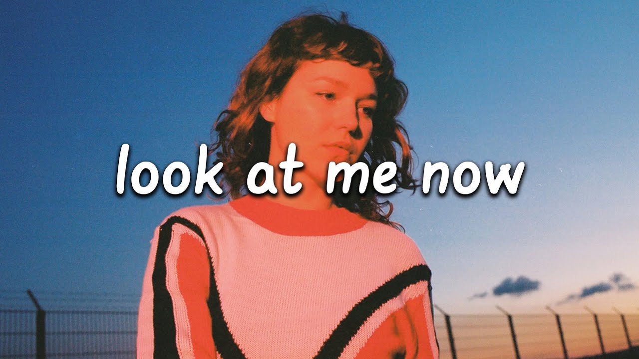 Maisie Peters - Look At Me Now (Lyrics) - YouTube