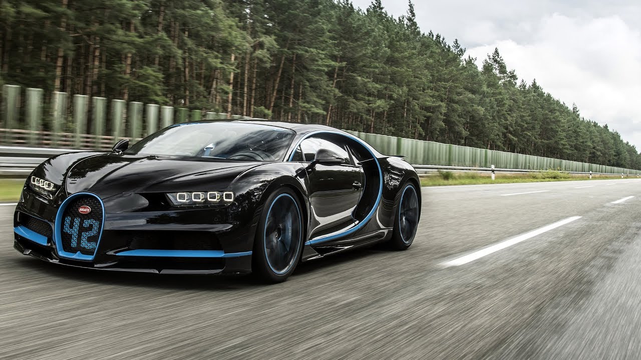 Bugatti Chiron: 0-400-0 in 42 s  - exterior. Presentation on IAA Frankfurt 2017 :: [1001cars]