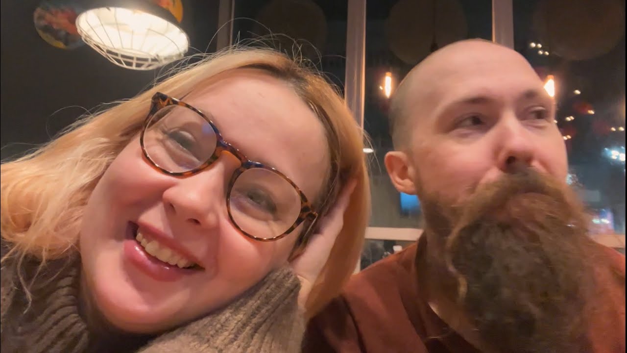 Развлекаемся в театре. Открыли для себя новую кафешку 