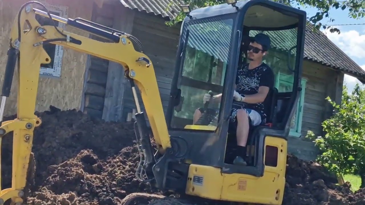 Яма под септик на минике.#миниэкскаватор