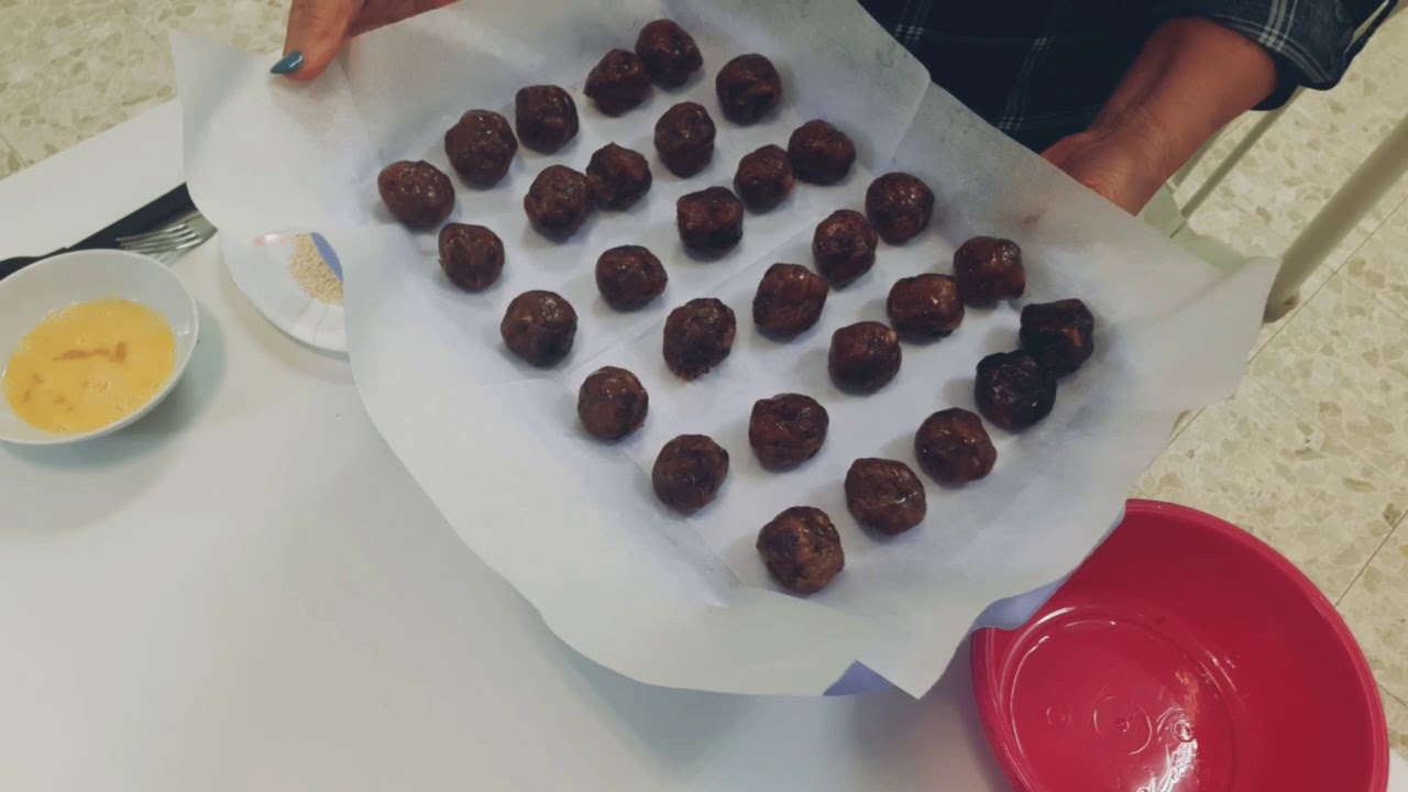 בעבע בתמר- עוגיות  במילוי תמרים מהמטבח העיראקי מושלמות- פינוק ממכר.