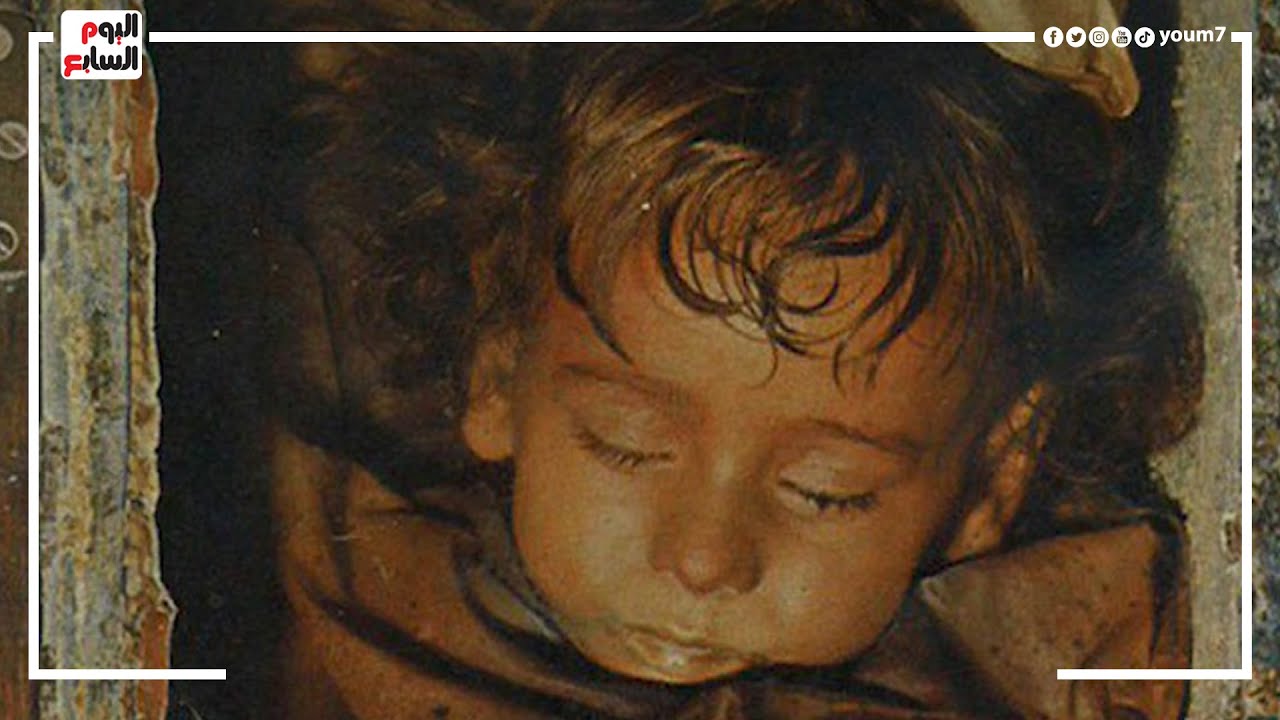 مومياء الجميلة النائمة عمرها يتعدى 100 عام ويقسم زوارها أنها تفتح عينها وتغلقها طوال اليوم