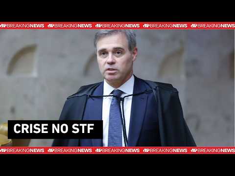 Mendonça retira sigilo e libera processos pela PGR