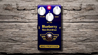 Mad Professor BlueBerry Bass Overdrive - YouTube