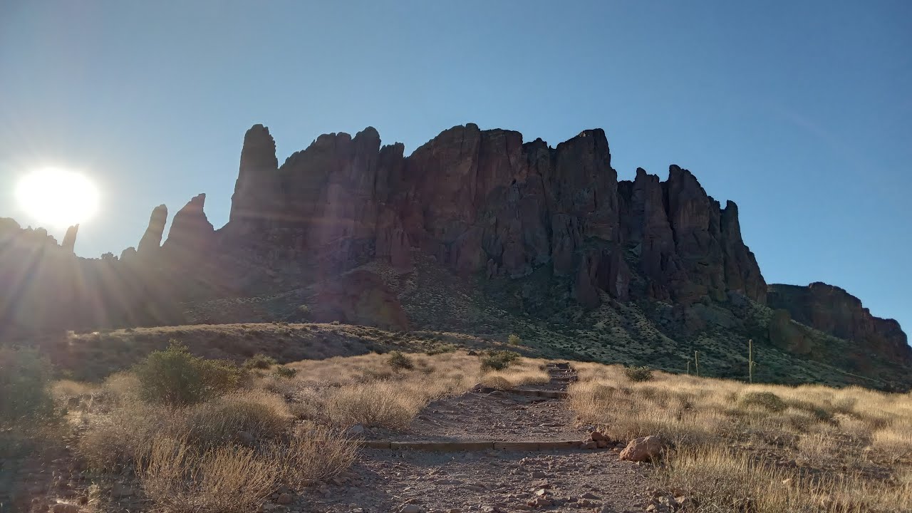 Lost Dutchman State Park, Apache Junction, Arizona. USA