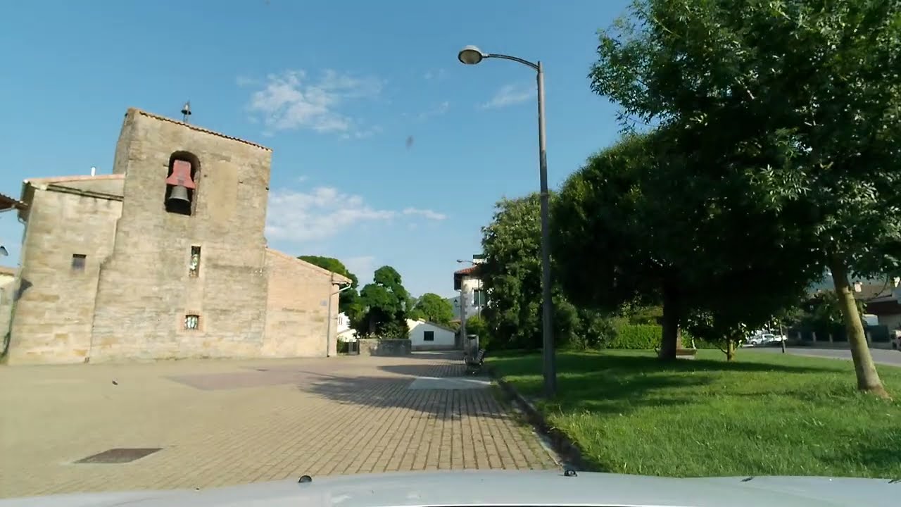 Llegada a Torres de Elorz o Elortz o Elortzibarko Dorreak