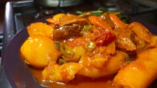 How To Make Beef/Meat With Matooke and Irish Potatoes | Ugandan Beef Katogo Recipe