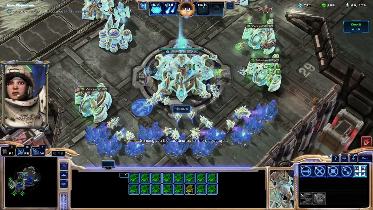 Momcubus and Imp daughter playing the StarCraft 2!