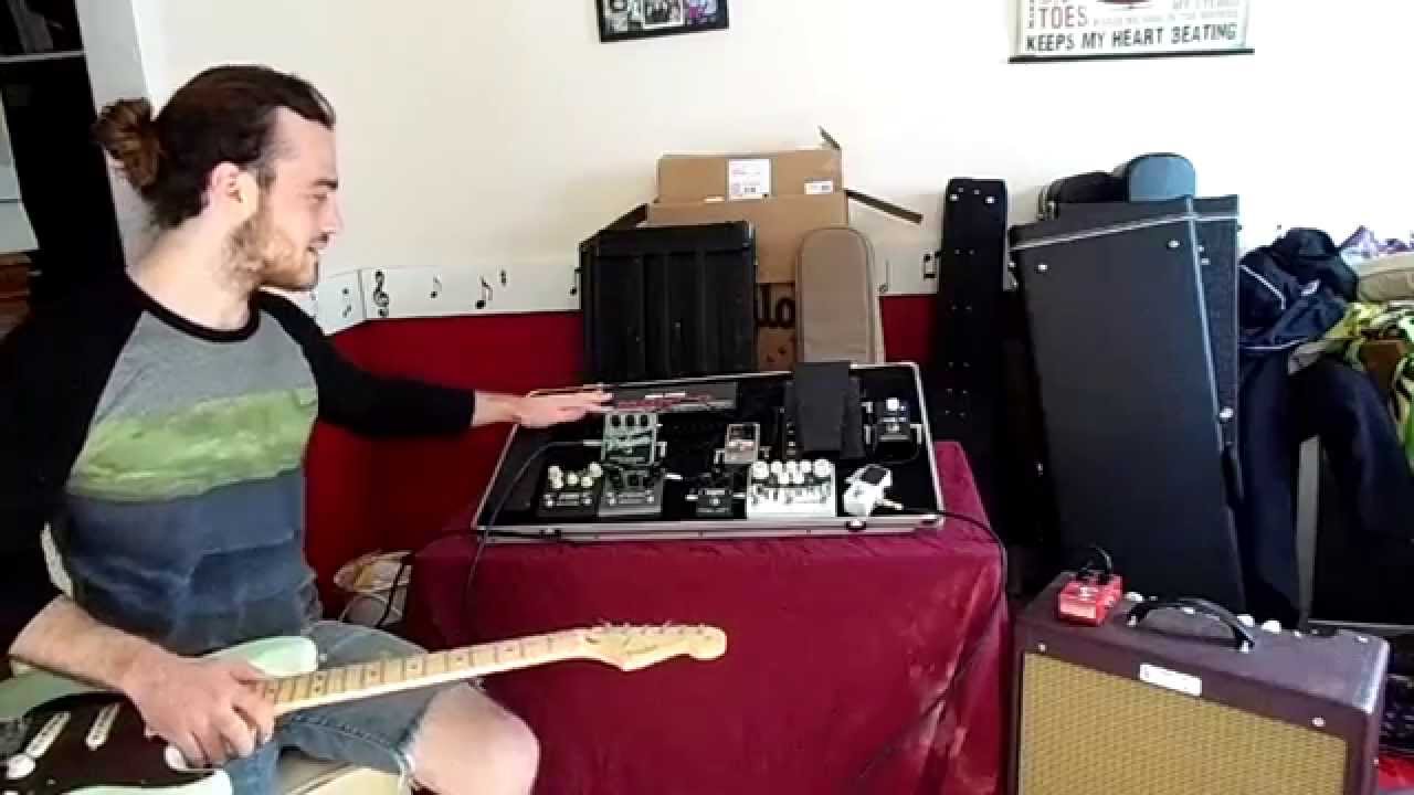 Electro Harmonix Stereo Pulsar Tremolo Pedal Demo