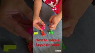 Solving a keychain cube can be easy #puzzles #puzzlesolving #puzzlegame #keychain #mindgames