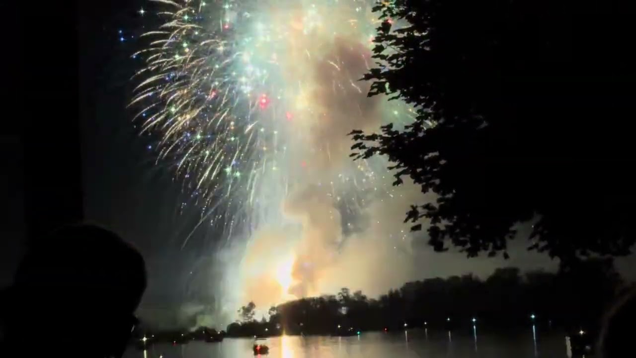 2024 Fireworks Lake Pistakee