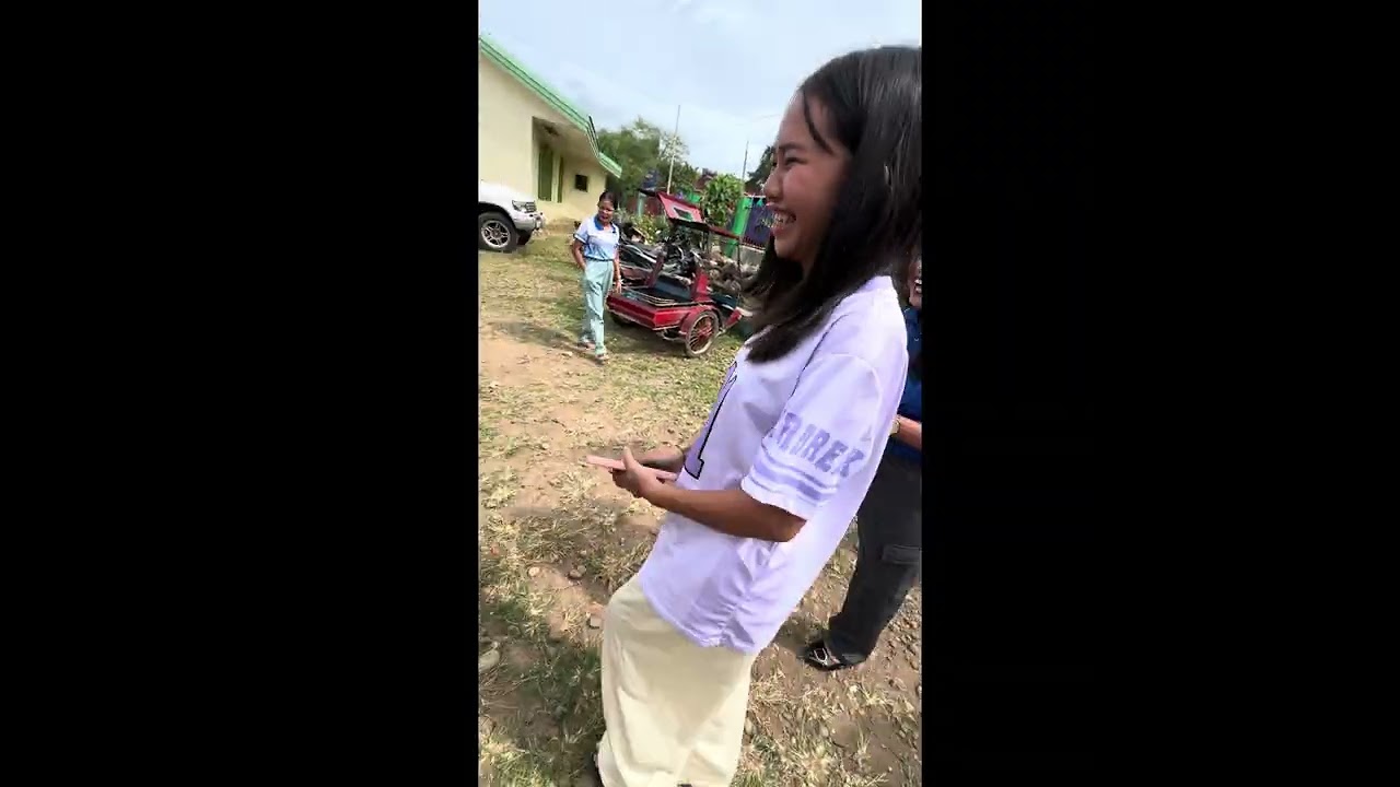 It’s a prank! May pina iyak na naman tayong bata!😆