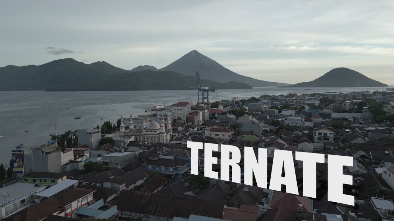 Exploring Ternate: 