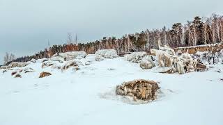 Устье реки Раздельной (Гумёнка) пляж на камнях, Бердск .24 февраля 2023 .