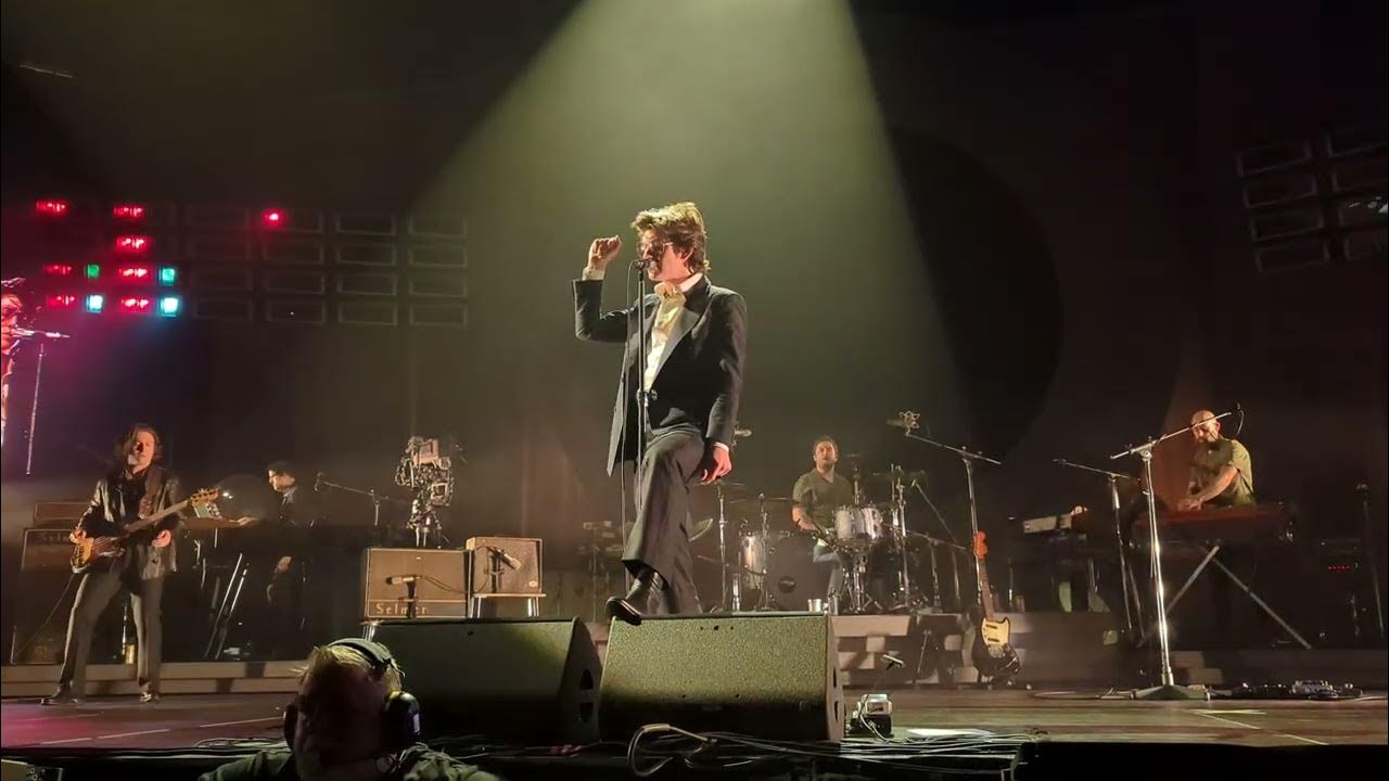 Arctic Monkeys Sculptures of Anything Goes Live Arctic Monkeys Sculptures of Anything Goes Live