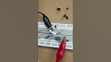 Breathing LED circuit using PNP Transistor #electronicsforbeginners #experiment