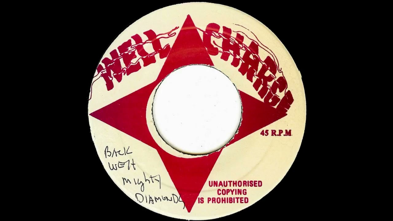 Mighty Diamonds - Back Weh - YouTube
