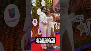 ÁNGELA AGUILAR y CHRISTIAN NODAL son puro amor en los Premios Juventud 2026
