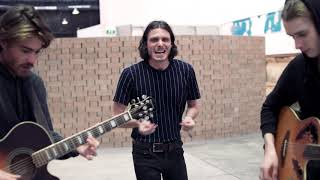 // SESSION ACOUSTIQUE AVEC ARABELLA  //