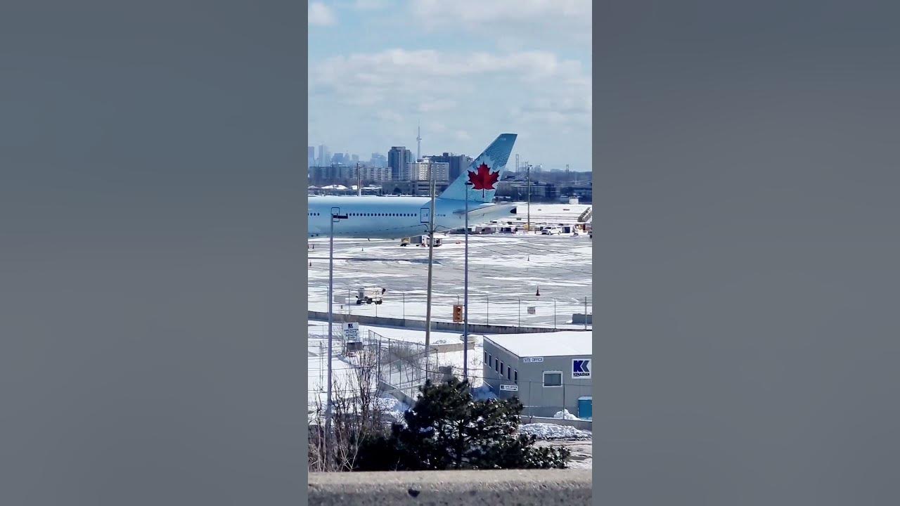 Toronto Airport Snow Storm YouTube