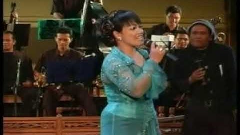 Kroncong Jenaka Ayo Ngguyu - Vocal: Yunita