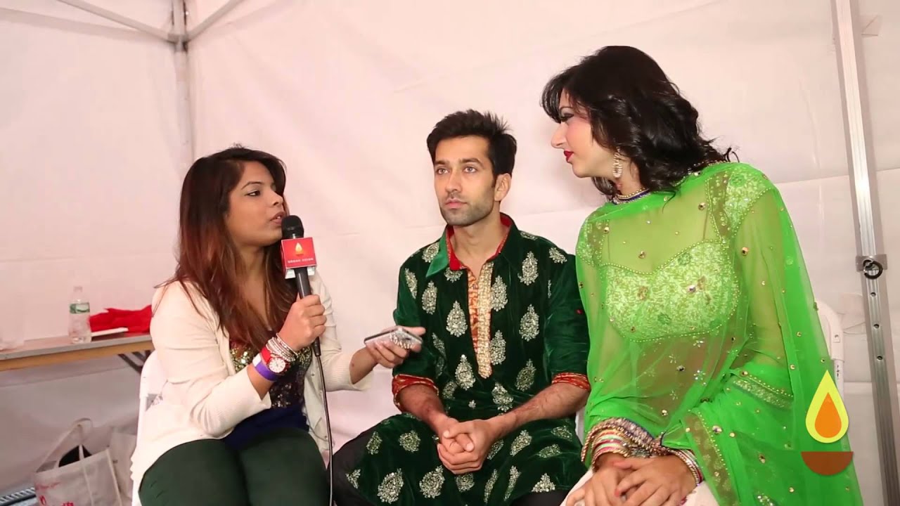Nakuul Mehta and Disha Parmar at Diwali in Times Square (2014)