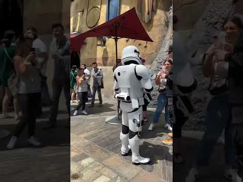 Disneyland #disneyland #starwars #galaxysedge #kyloren #stormtrooper #shorts