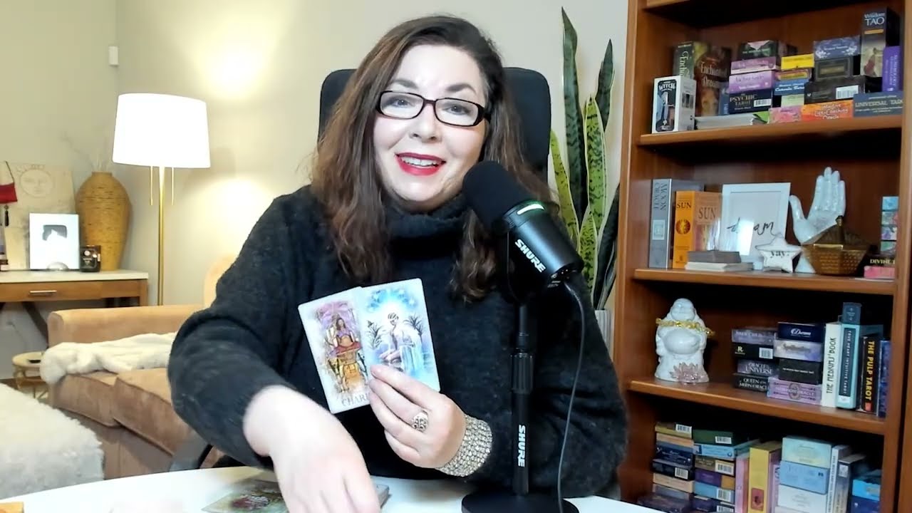 AQUARIUS 2026 Money & Career - POWERFUL Queen Energy Is Calling – Are You Ready?  Astrology & Tarot