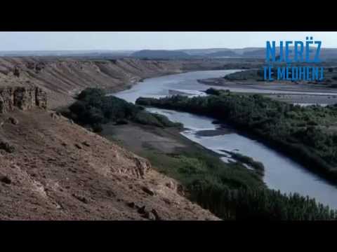 Video: Cila është shenja për lumin?