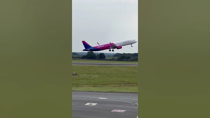 WizzAir 321neo departure from Luton! #aircraft #airport #aviation #flight #airline #avgeeks #pilot