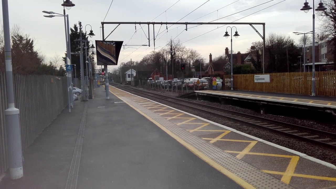 camera iphone 8 plus apk 90010 passes through Ingatestone | 09/12/2016