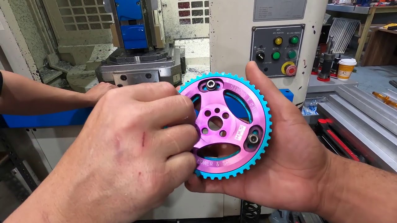 Took a trip to China? | Platinum Racing Products tour + RB32 PARTS!