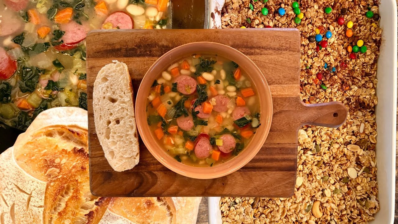 Рецепт полезного супа из капусты кале и белой фасоли + домашние гранола-батончики в двух варианта...