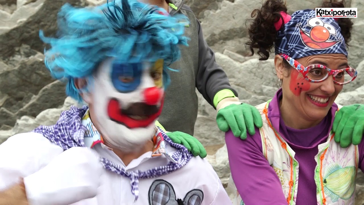 ZUHAITZETAN ITSASORA GOAZ!  erreportajearen laburpena