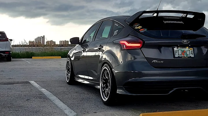 Focus ST Episode 7: Changing Spark Plugs