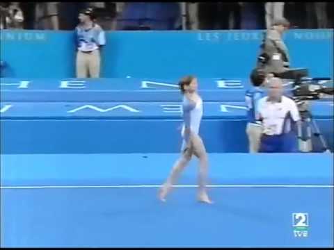 Best Floor Routine Ekaterina Lobaznyuk Rus 2000 Youtube