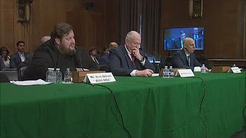 Tennessee board recommends that governor pardon country star Jelly Roll