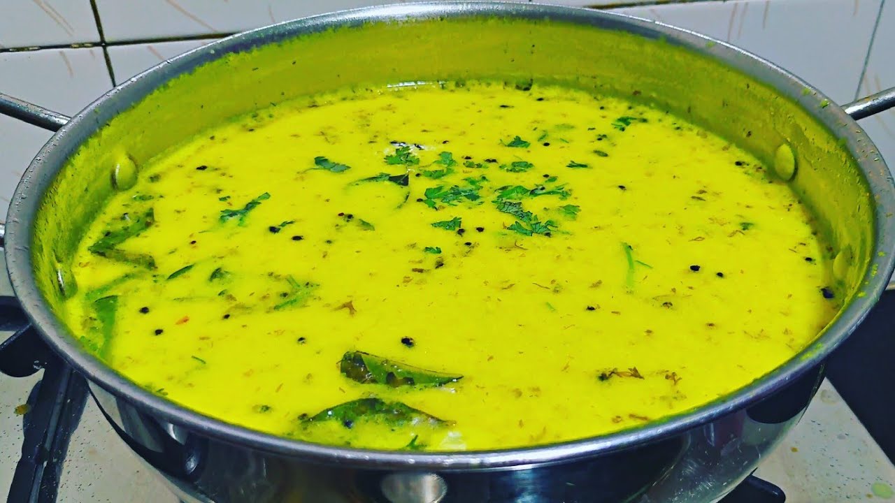 How To Make Dahi Kadhi | Maharashtrian Dahi Kadhi | Authentic Kadhi Recipe in Marathi