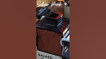 Pouring MOLTEN SILVER in a flask of SAND to make Gustavo Fring 3d portrait #preciousmetal #art