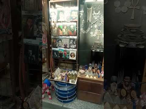 صباح الخير على ناسنا وع الغاليين أهالينا وحبايبنا ع الشارع وبيوتنا والدكاكين وعالخير اللي في قلوبنا