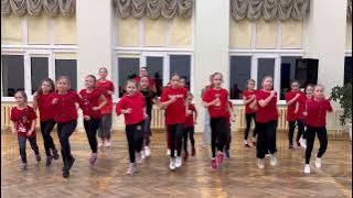 ZUMBA KIDS - MINGLE ( round and round techno remix)