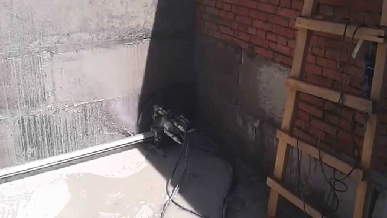 Резка пола стенорезной машиной - YouTube