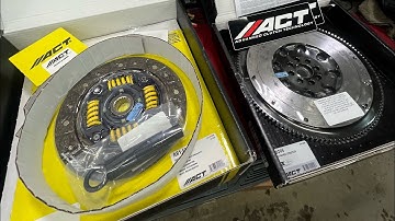 Installing a lightweight clutch and flywheel on my 06 RSX Type S