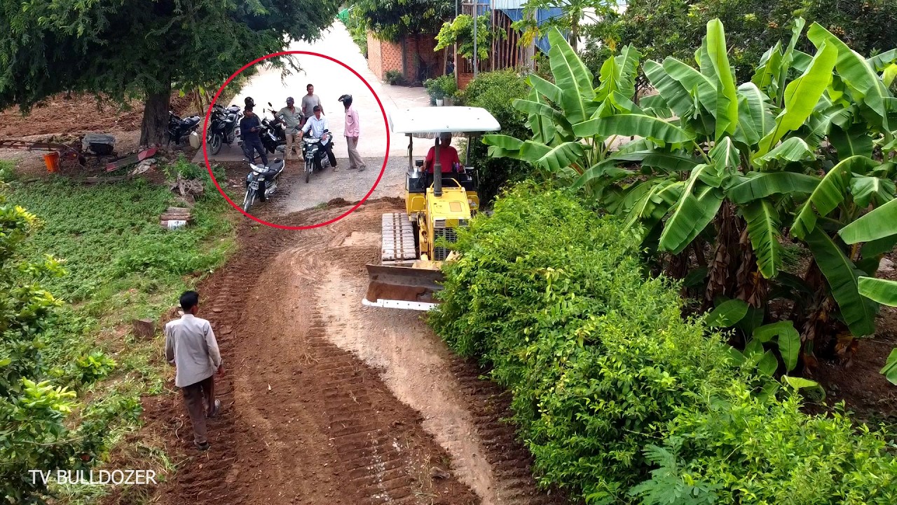 Amazing!!! Fisrt Start A New Project REPAIRING ROAD By Best Driver KOMATSU D20P DOZER Pushing TRASH